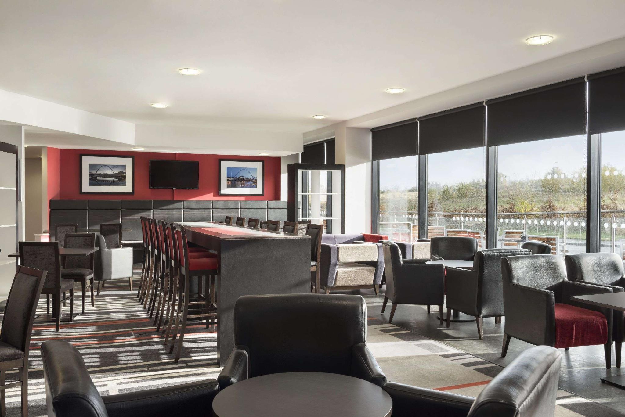 Ramada Encore Newcastle-Ґейтсгед Екстер'єр фото